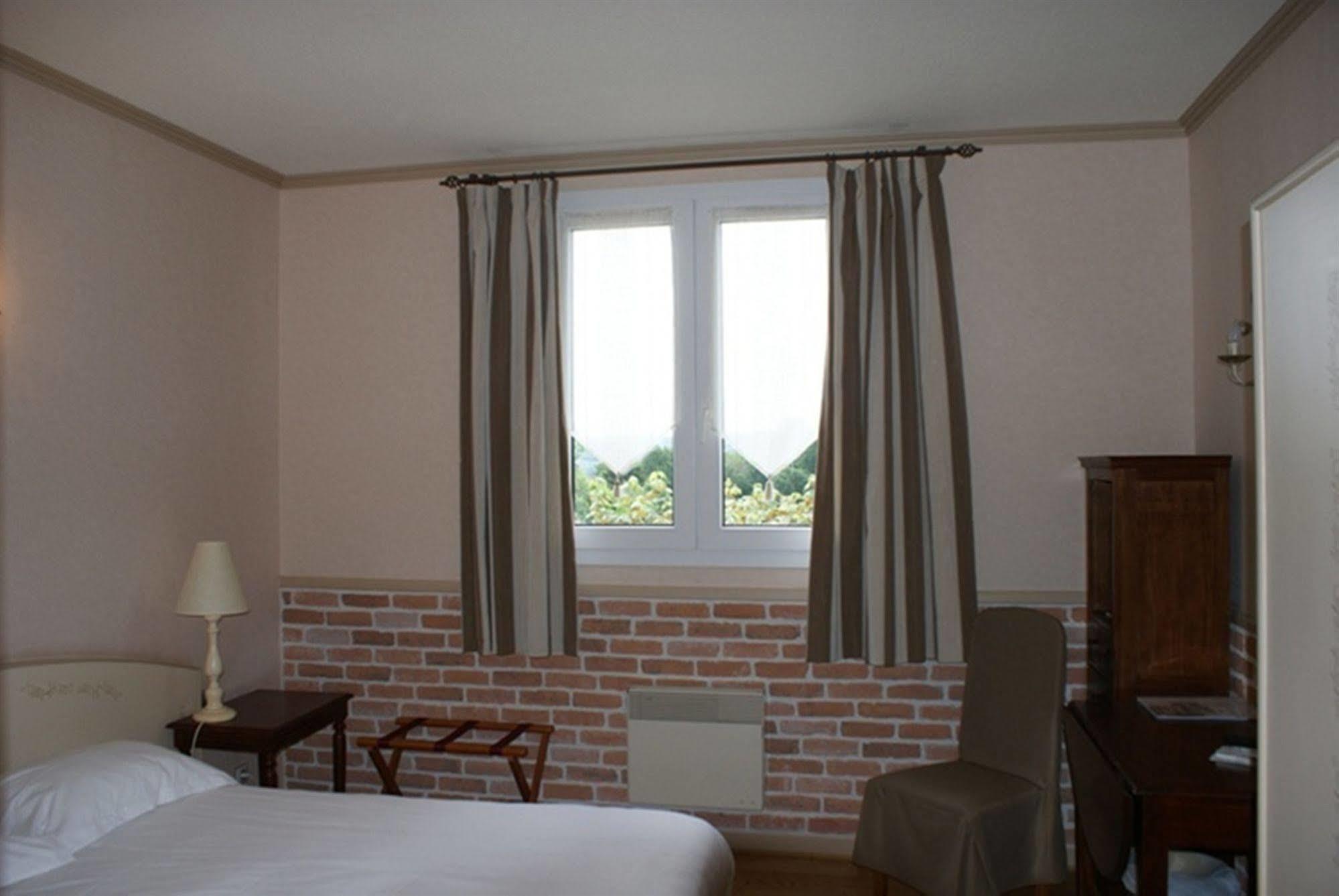 Auberge La Tomette, The Originals Relais Vitrac  エクステリア 写真